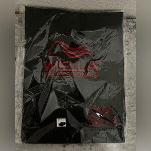 Wella hair coloring drape